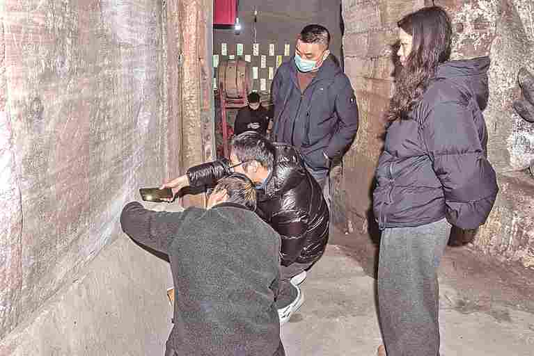 保护好那些散落乡野的千年石窟