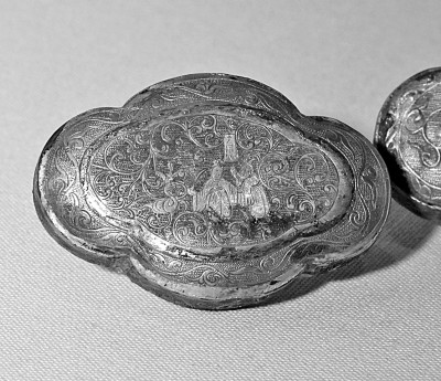 历代文物中的“二人同心”题材举隅