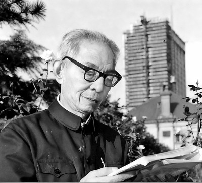 山石商量遍 秉烛夜作诗——地质学家朱夏与诗词