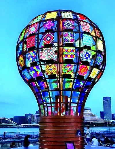 从“光之舞”到“城之韵”——科技赋能下的城市灯光公共艺术