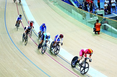 “飞鱼”之争收官 “飞人”大战上演