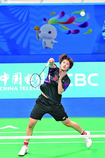 大球小球好戏连台 老将新秀泳池对决