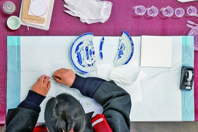 给文物当“医生”，成梦想新赛道