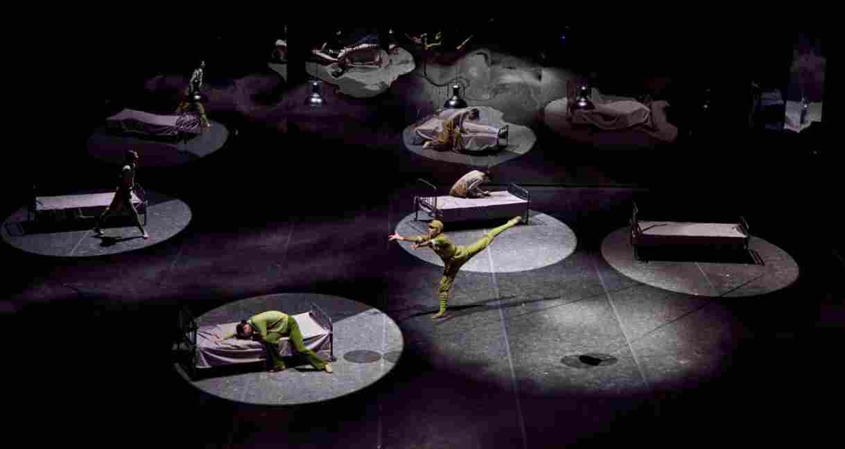 礼赞青春信仰，再绽经典芬芳——《百合花》亮相全国舞蹈展演