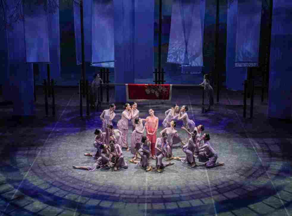 礼赞青春信仰，再绽经典芬芳——《百合花》亮相全国舞蹈展演