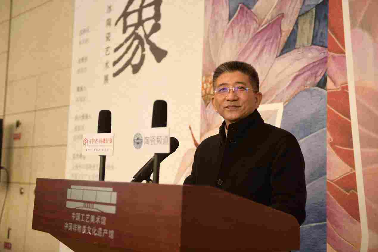 倡扬东方新古典美学：“诗心万象——张闻冰陶瓷艺术展”在京启幕