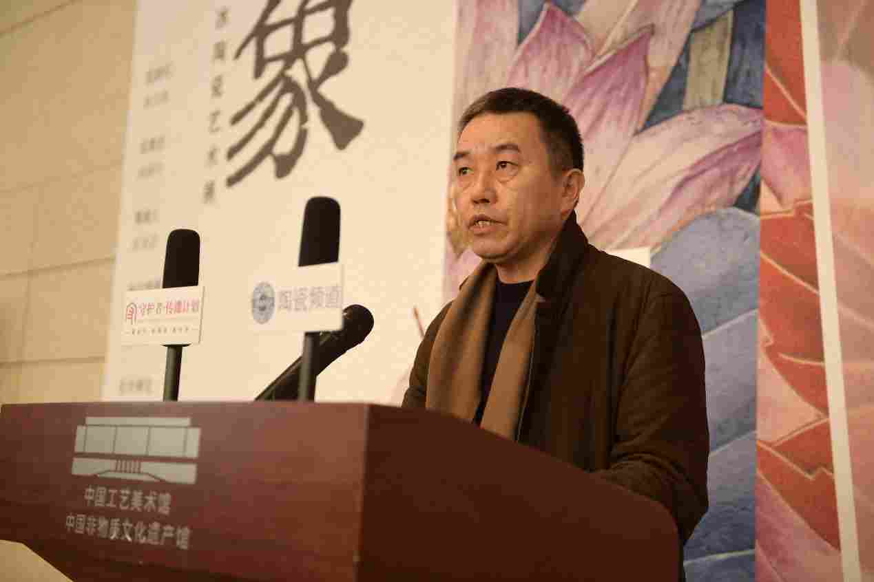 倡扬东方新古典美学：“诗心万象——张闻冰陶瓷艺术展”在京启幕