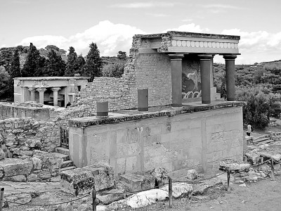 迷宫：“有序混乱”与艺术奥秘