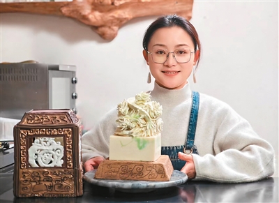 用“文物甜品”守护文化根脉（新国潮）