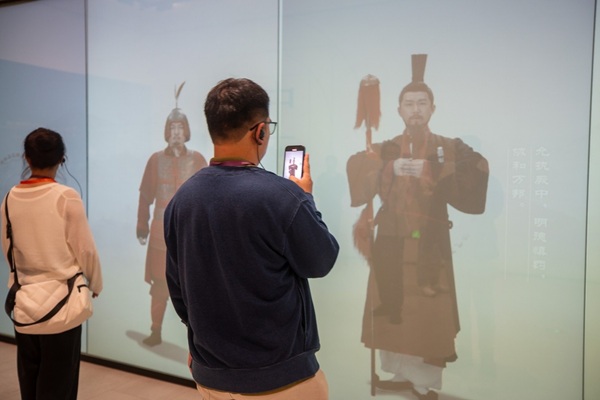 数智文遗陕西行｜从华夏宝库看灿烂秦汉文明