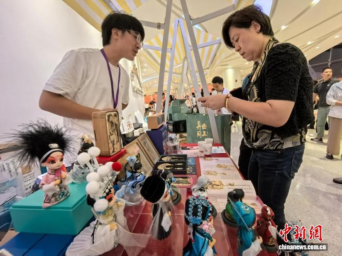 一城之中百戏争鸣:2025年戏曲百戏(昆山)盛典开幕