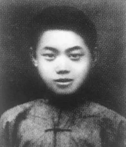 少年与董存瑞的跨时空对话：烽火中的新生