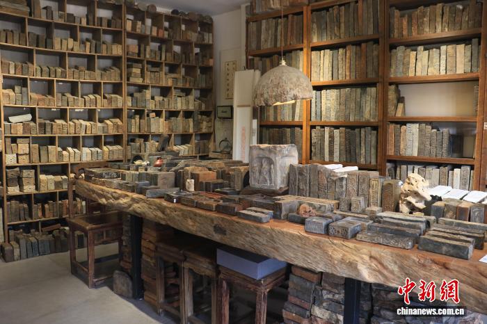 浙江“95后”青年让古砖“潮”起来