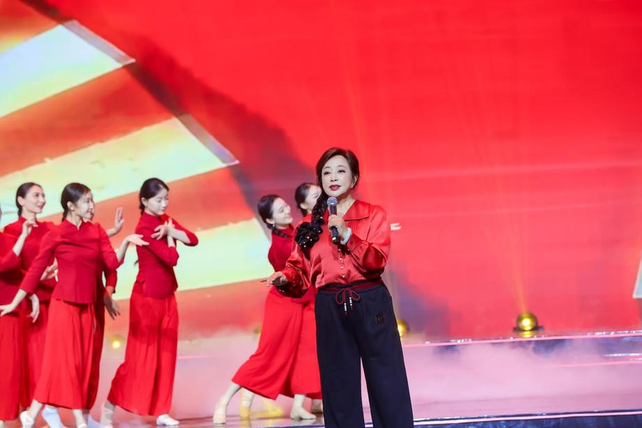 群星荟萃共绘马年新春诗意画卷 CETV诗意中国春晚录制圆满成功