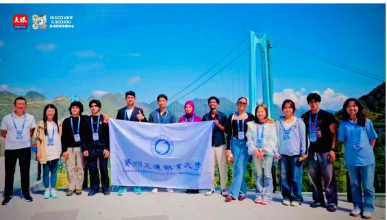 “我”在北纬27度，读懂中国的温暖与担当