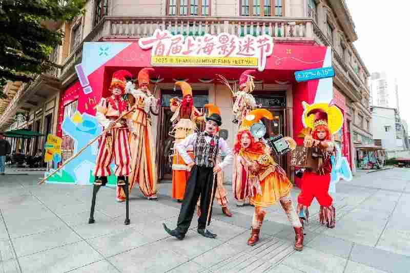 超8100亿元！中国电影行业正从单一票房经济向多元化消费生态转型